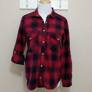 Zara red/navy long sleeve snap front plaid flannel